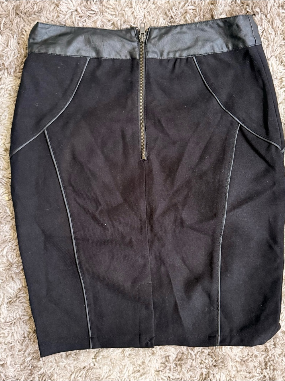 Darling MIDI skirt with Faux Leather Trims - Picture 3 of 5